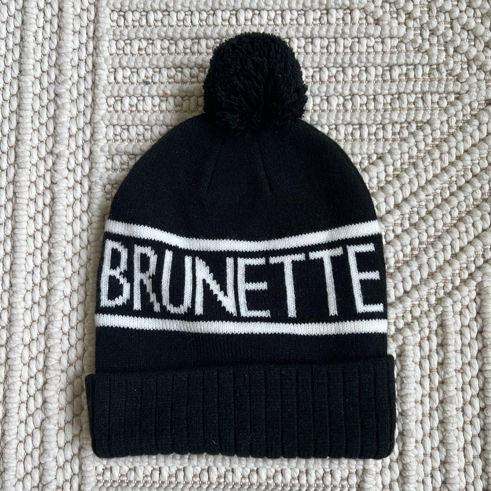 Brunette the label toque